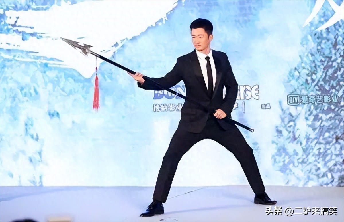 武术世家背景揭秘：吴京的家族与硬汉成长之路