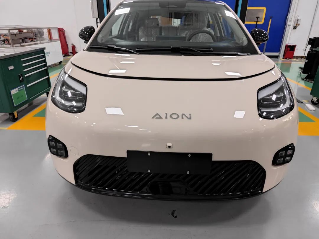 广汽新能源埃安aion_广汽新能源汽车埃安怎么样_电动驾驶的新选择——广汽埃安AION UT