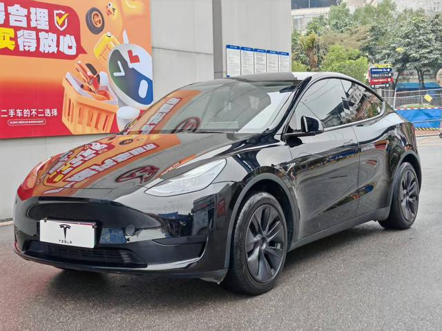 特斯拉Model Y 2023款后轮驱动版：创新技术与卓越性能的完美结合
